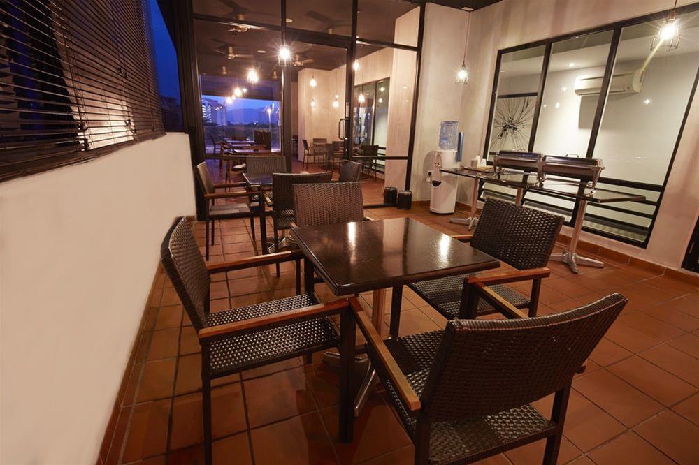 Zen Rooms Sakura Boutique Hotel Kuala Lumpur Buitenkant foto